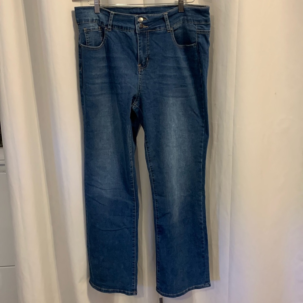 BLEU Size 16 Bootcut Stretchy Comfy Jeans